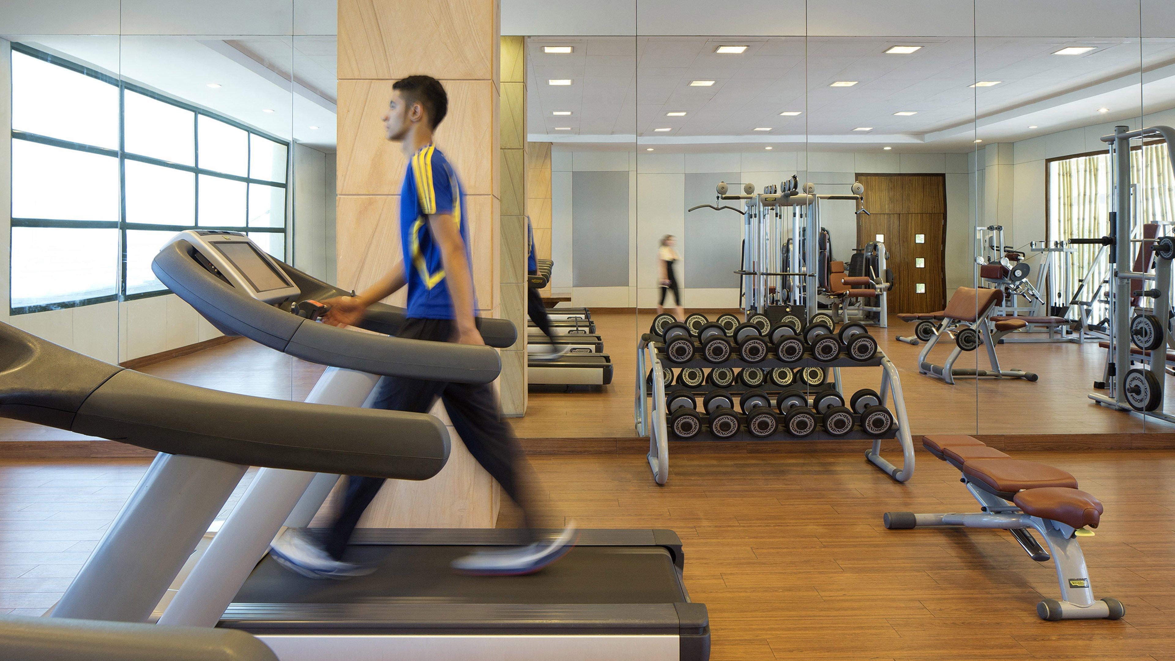 Intercontinental Bahrain, An Ihg Hotel Al-Manamah Bagian luar foto The gym at the hotel